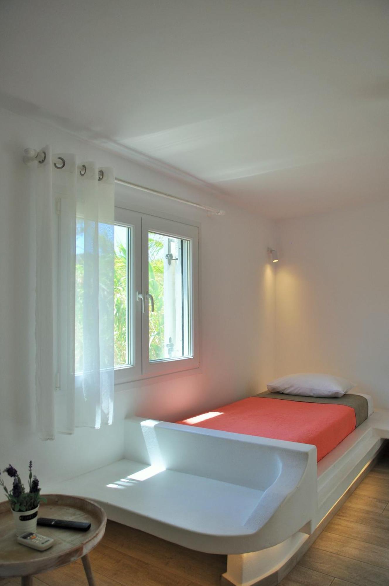 Alexandra Mykonos Port Hotel
